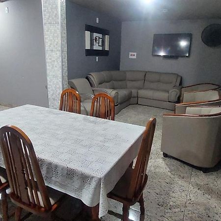 Hostel Falcao-Suites Privativas Com Ar Condicionado Rio das Ostras Dış mekan fotoğraf