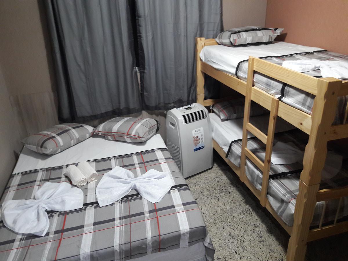 Hostel Falcao-Suites Privativas Com Ar Condicionado Rio das Ostras Dış mekan fotoğraf